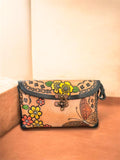 Bolsa artesanal de piel — Mariposa y Flores